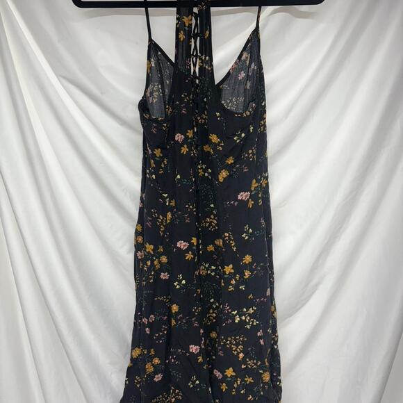 American eagle black floral lace up - Picture 1 of 5